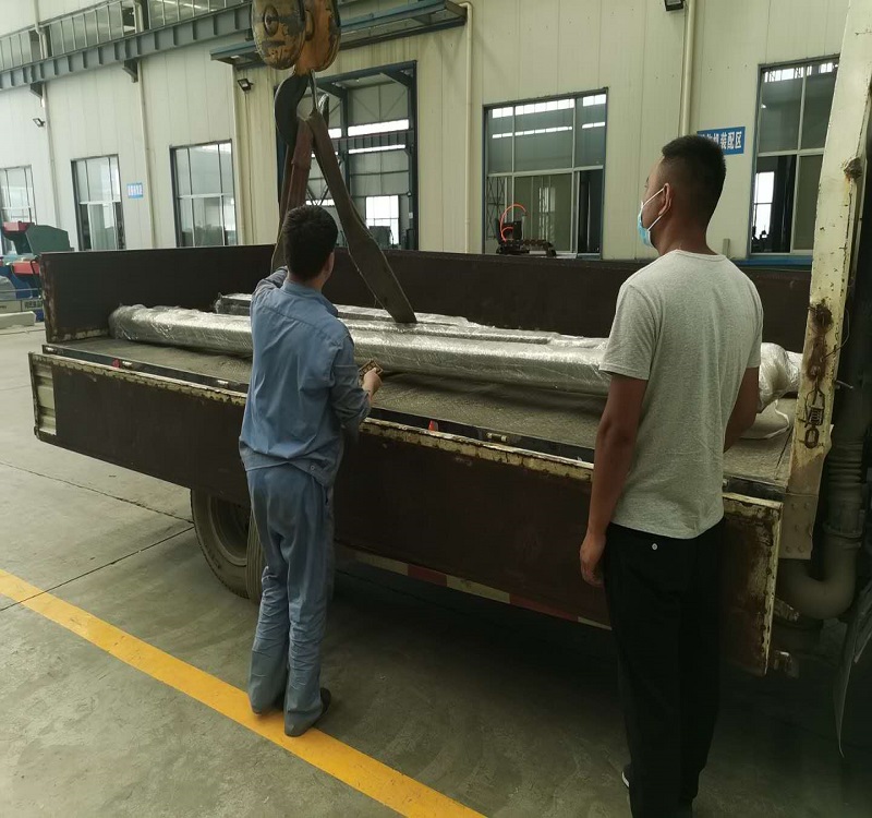 北京沃爾丁的操作機，發(fā)往長春