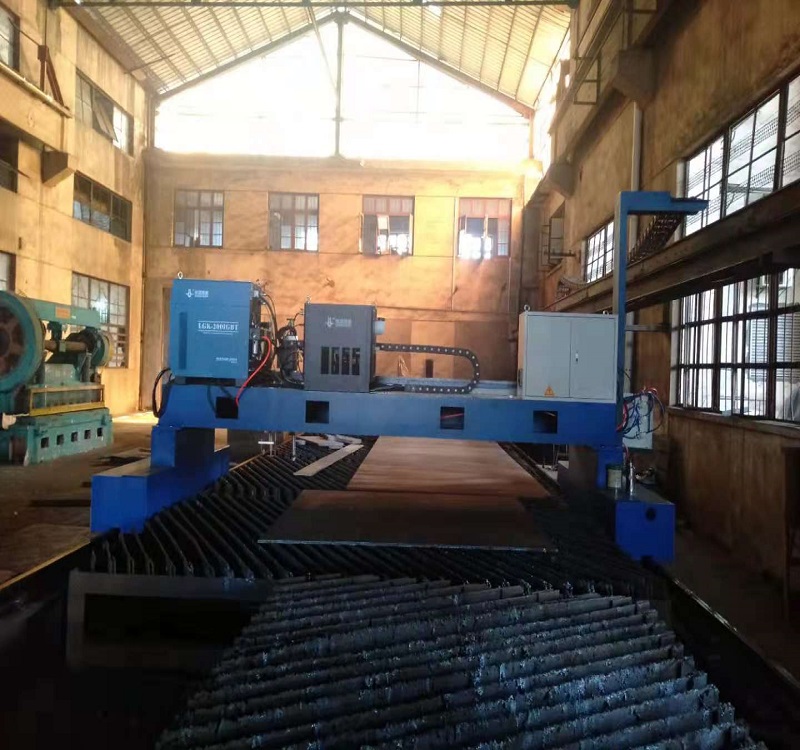 江西德興銅礦切割機現(xiàn)場操作(圖1)